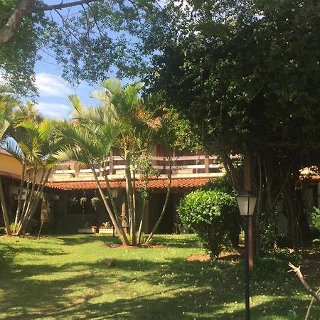 Confortavel Casa De Campo Em Condominio Fechado Águas de Lindóia Buitenkant foto